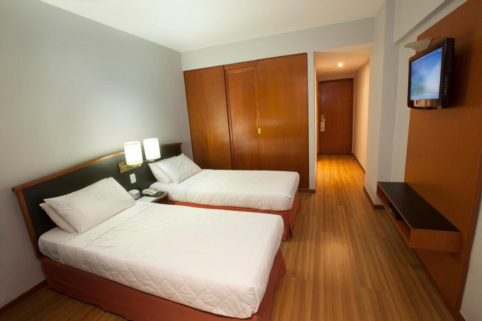 סאו פאולו Hotel Moncloa מראה חיצוני תמונה